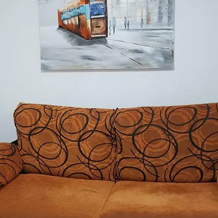 Oviedo Apartman