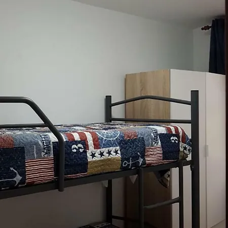 Oviedo Apartman